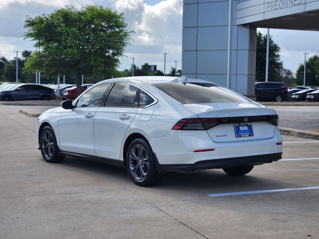 2023 Honda Accord EX - Photo 7