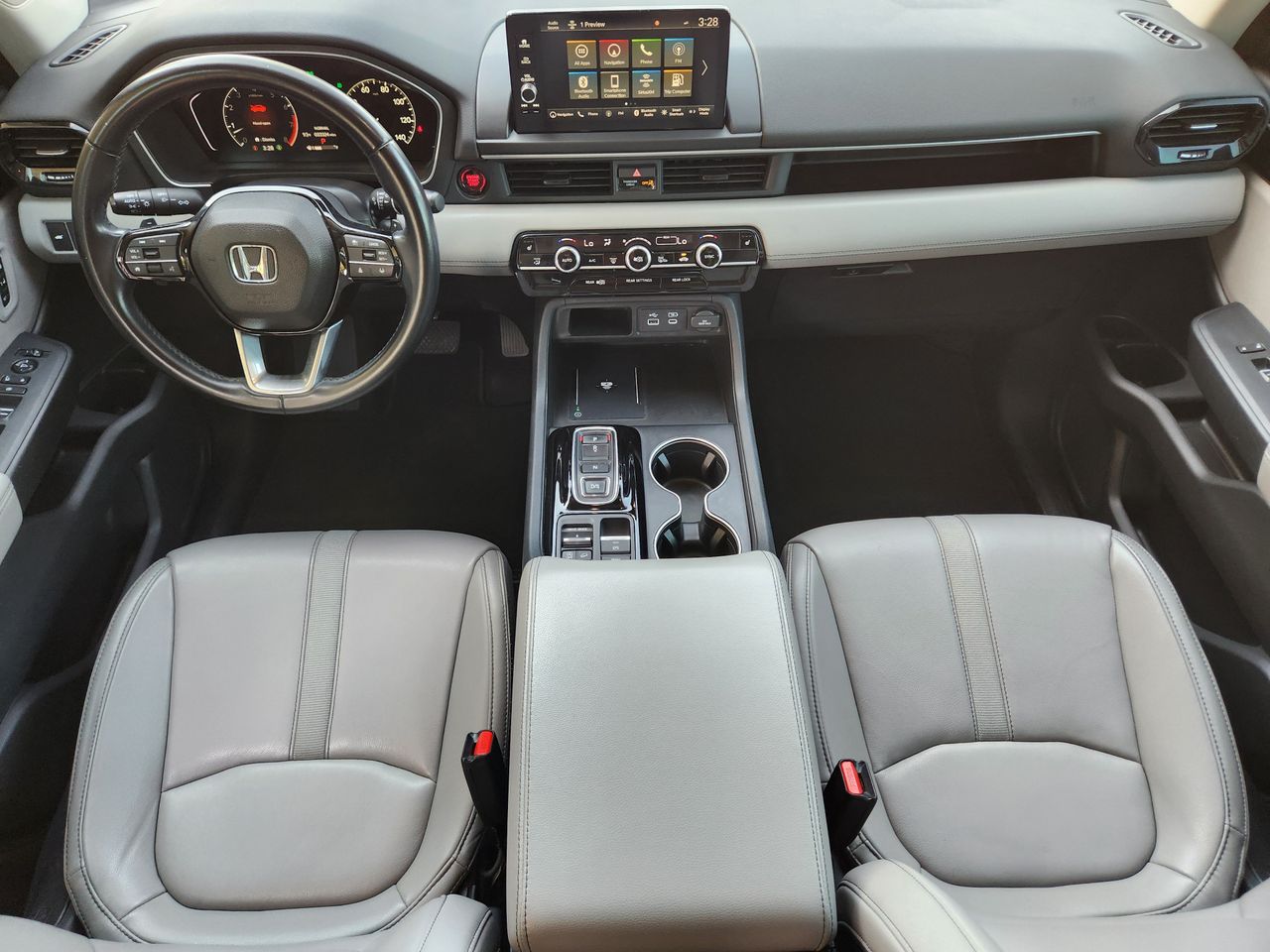 2023 Honda Pilot Touring - Photo 25