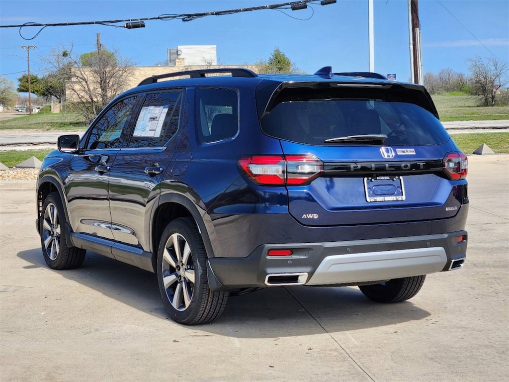 New 2025 Honda Pilot Touring SUV