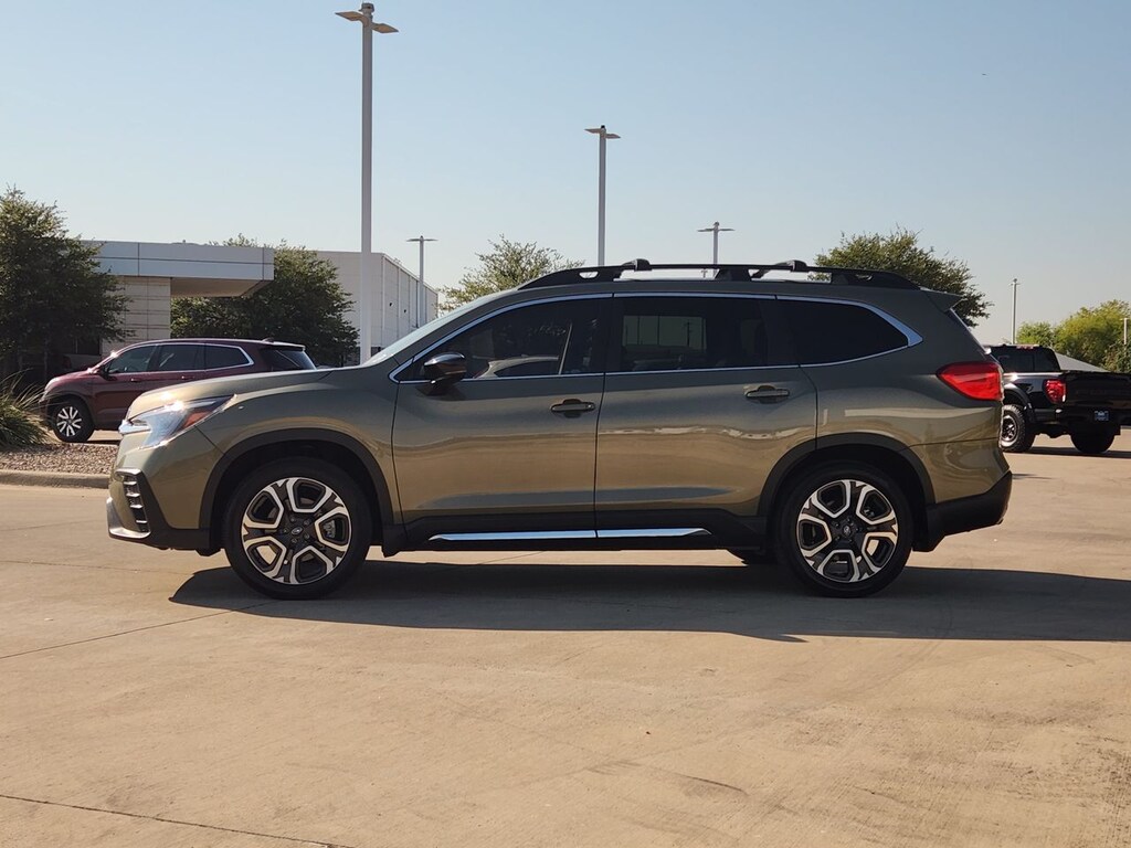 Used 2025 Subaru Ascent Limited SUV