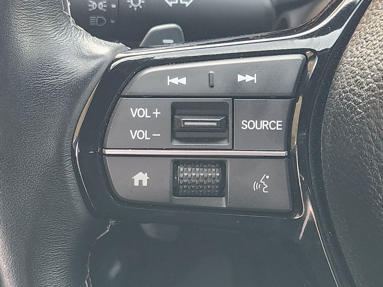 2025 Honda Civic Sport - Photo 26