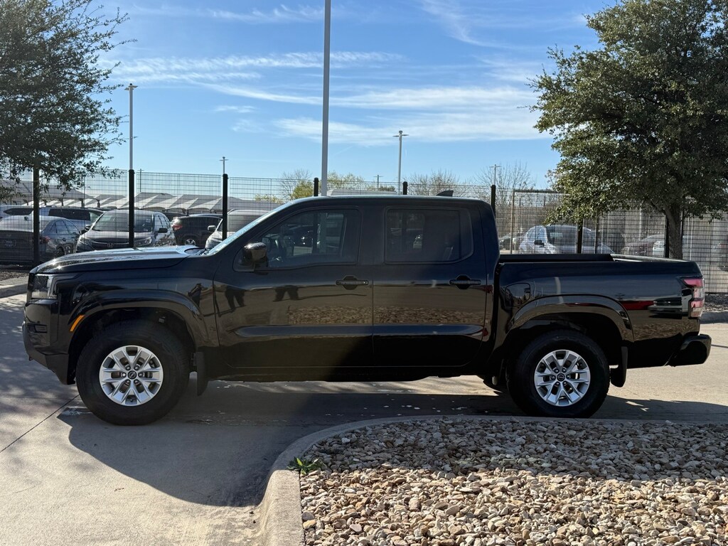 Used 2024 Nissan Frontier SV Truck Crew Cab