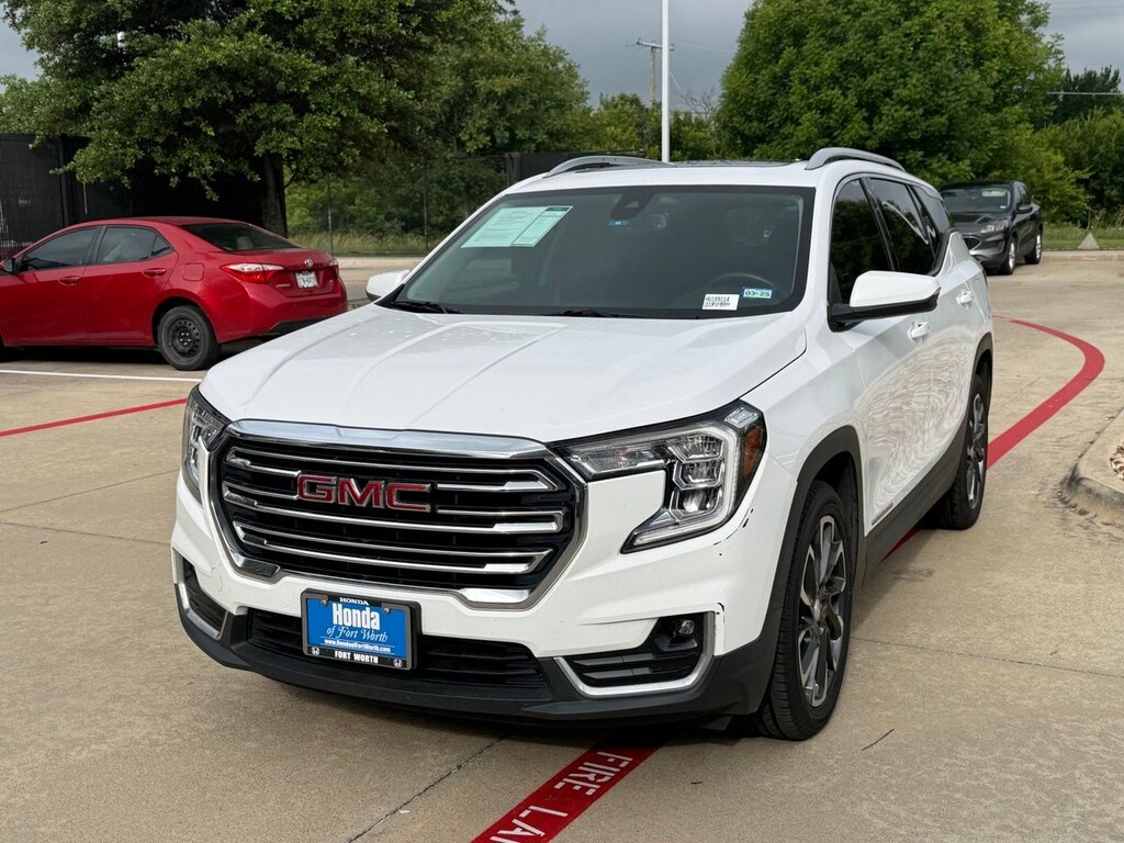 Used 2022 GMC Terrain SLT SUV
