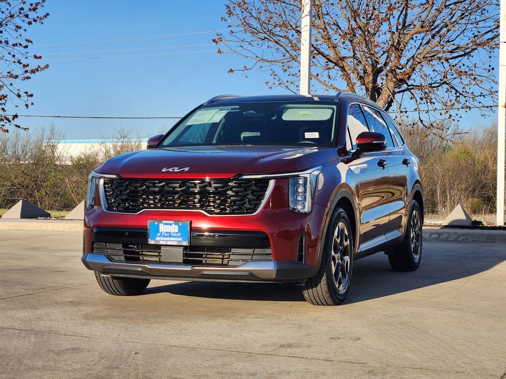 Used 2025 Kia Sorento S SUV