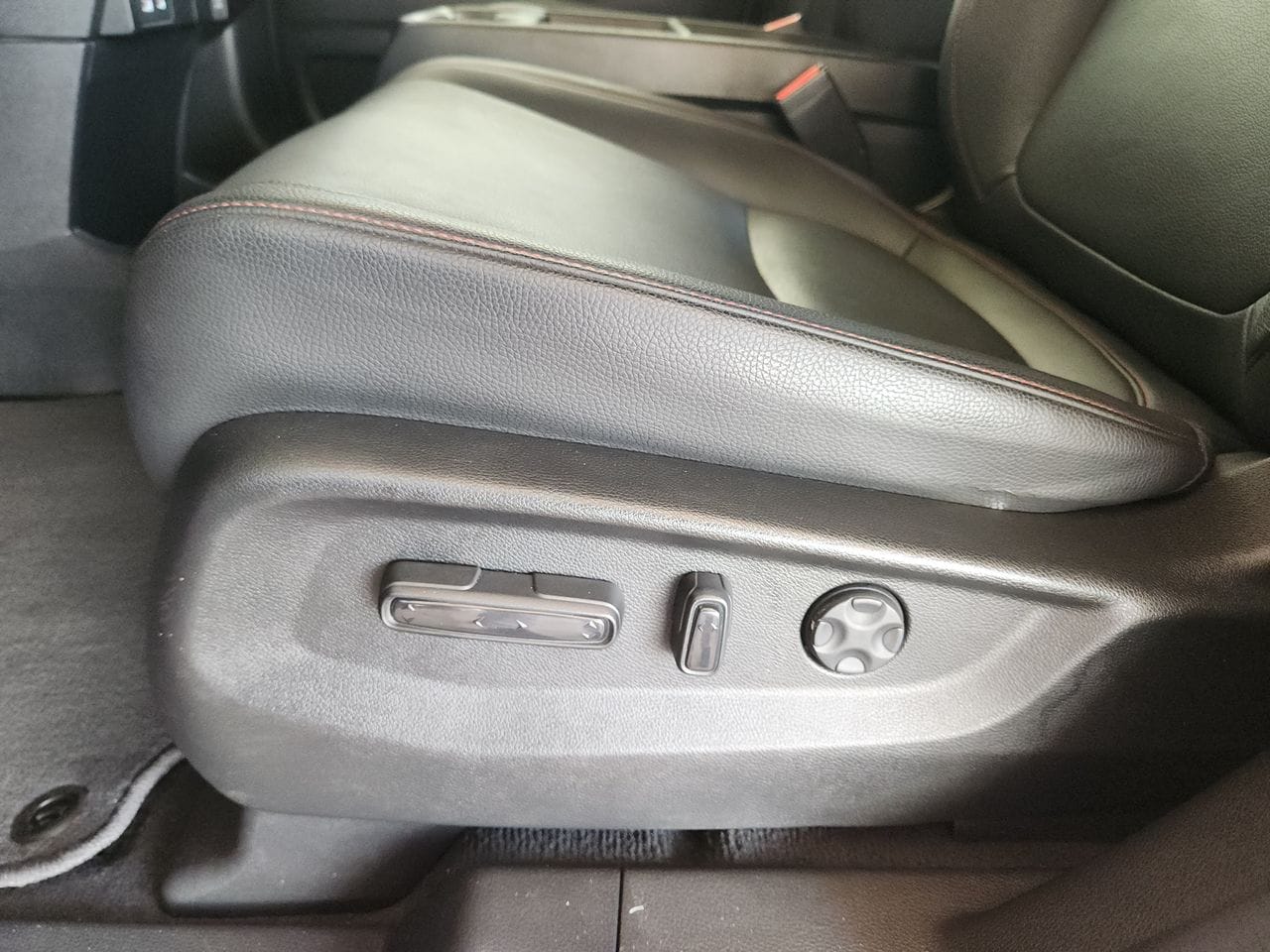 2025 Honda Odyssey Sport L - Photo 23