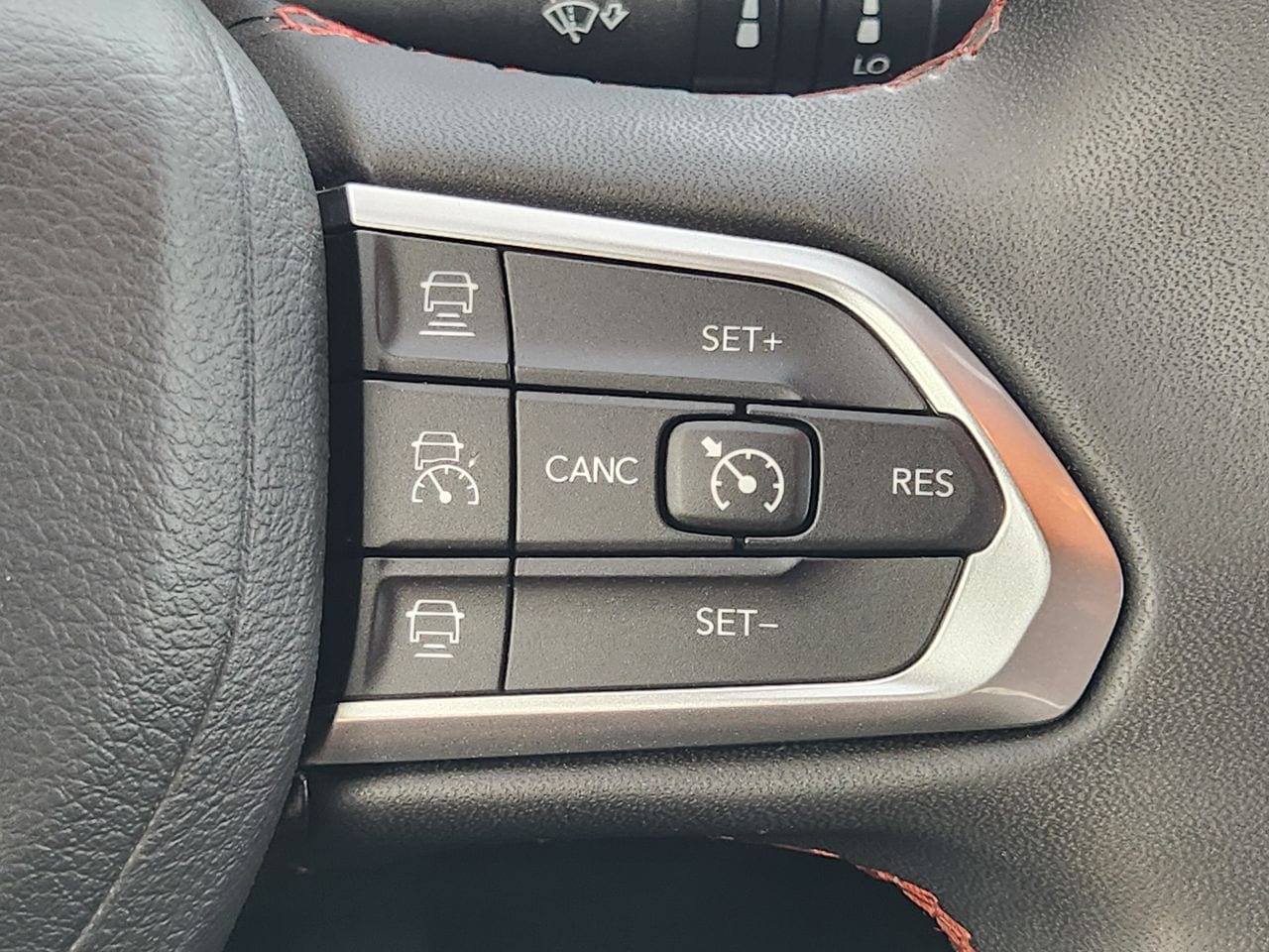 2025 Jeep Compass Trailhawk - Photo 27