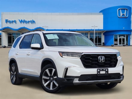 2025 Honda Pilot Touring SUV