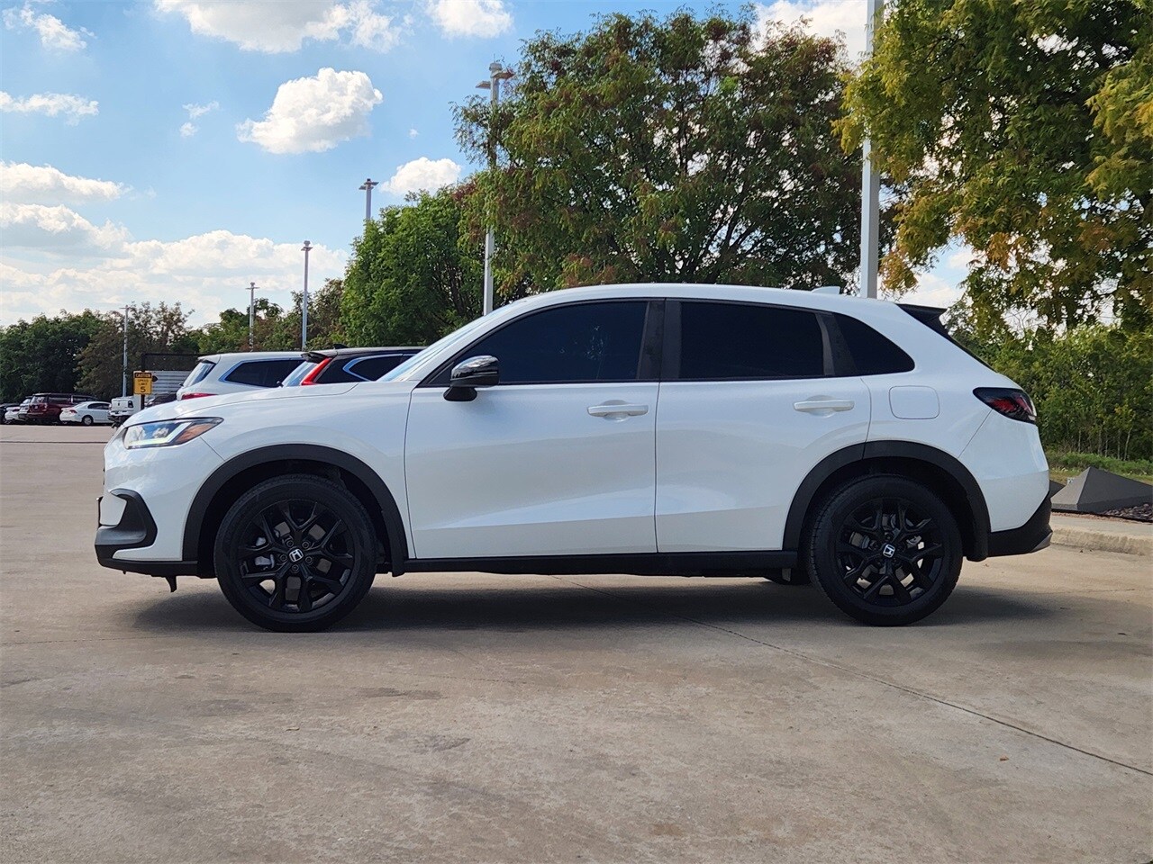 2023 Honda HR-V Sport photo 2