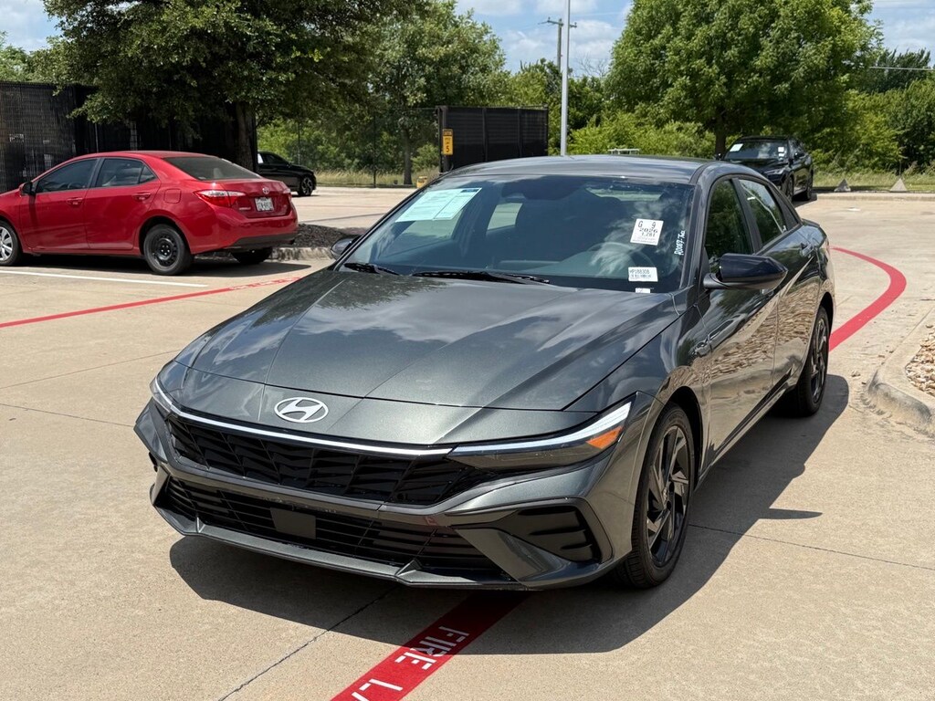 Used 2026 Hyundai Elantra SEL Sport Sedan