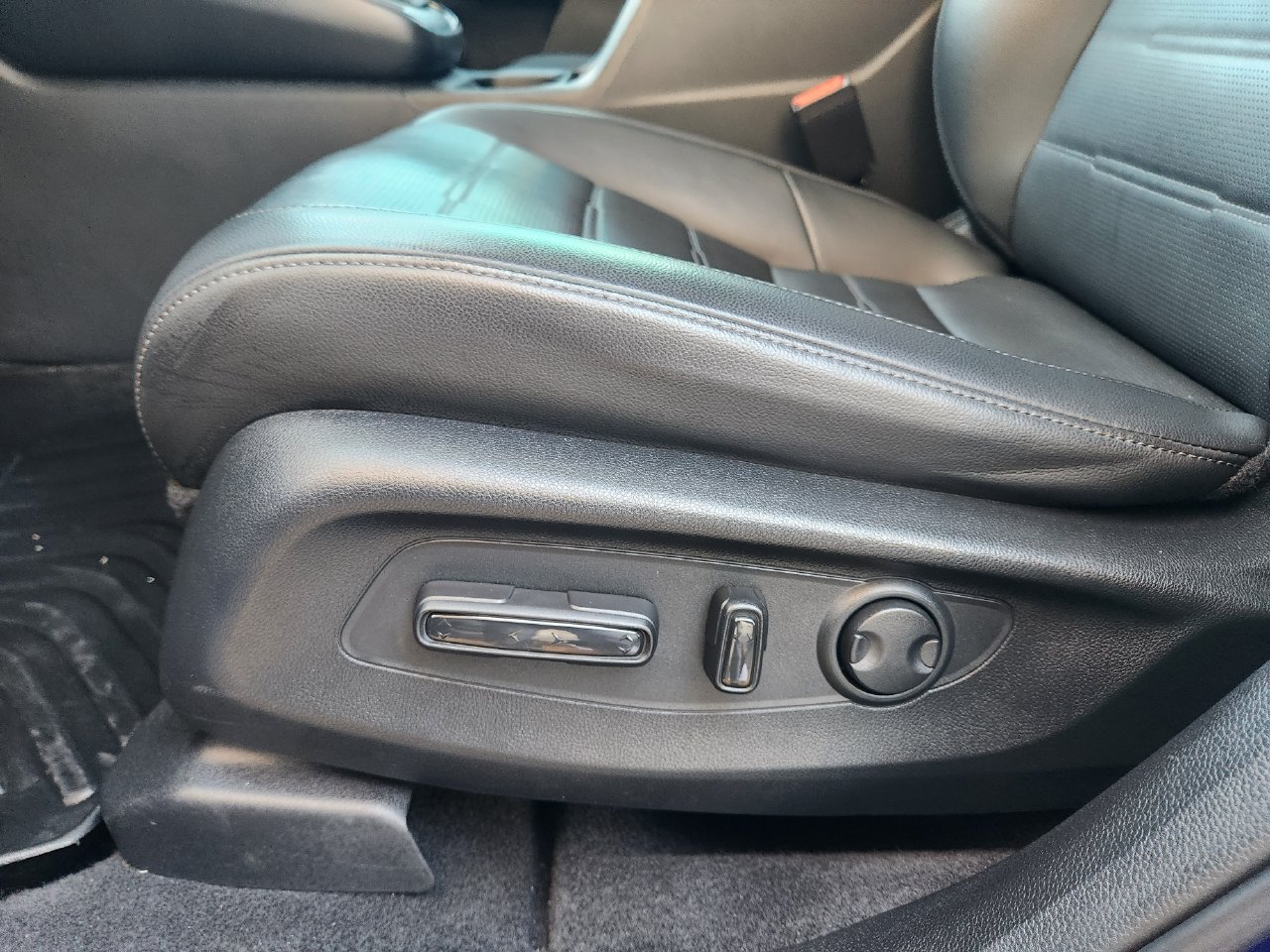 2024 Honda CR-V EX-L - Photo 23