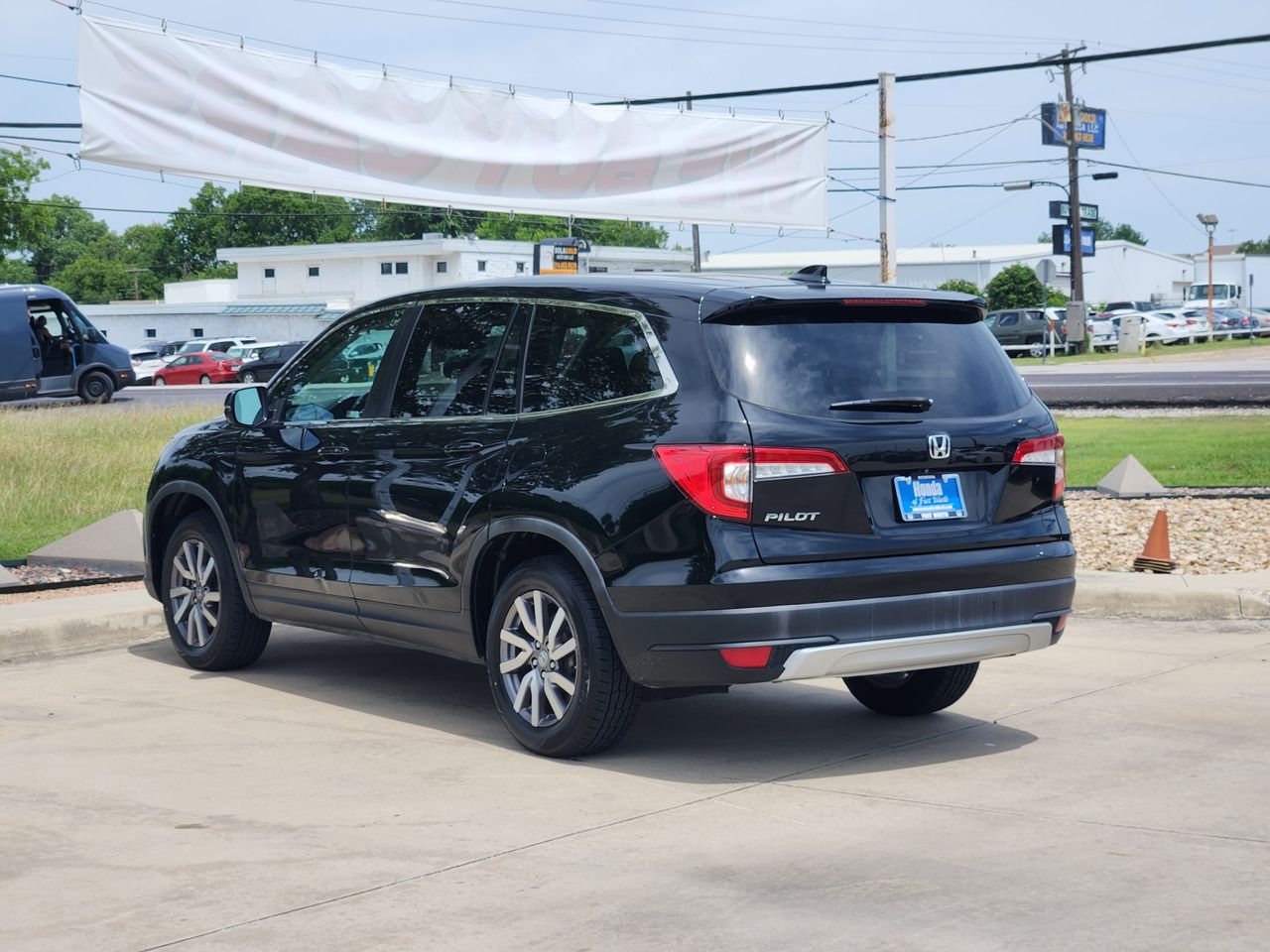 2021 Honda Pilot EX-L - Photo 7