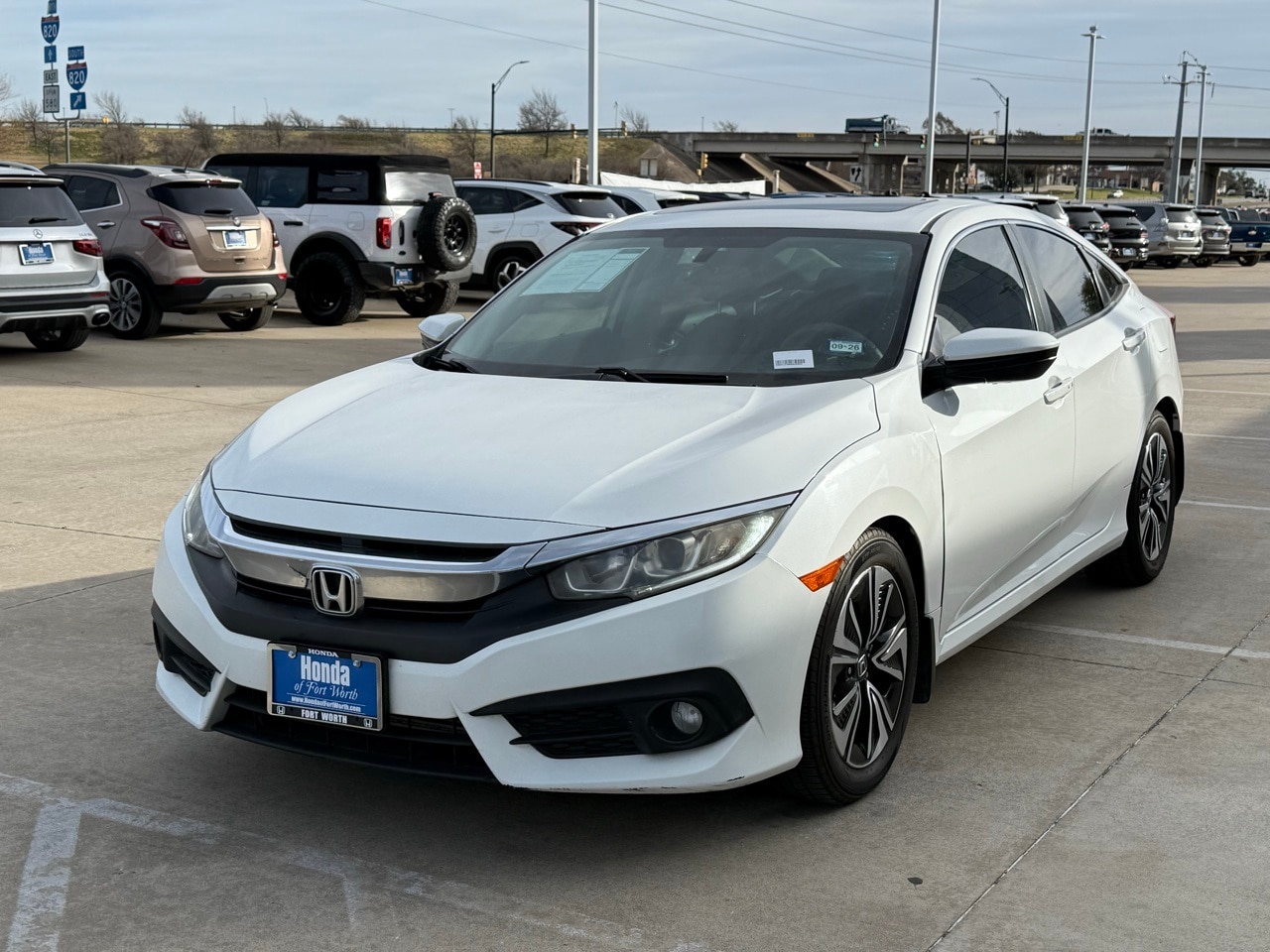 2017 Honda Civic EX-T's photo