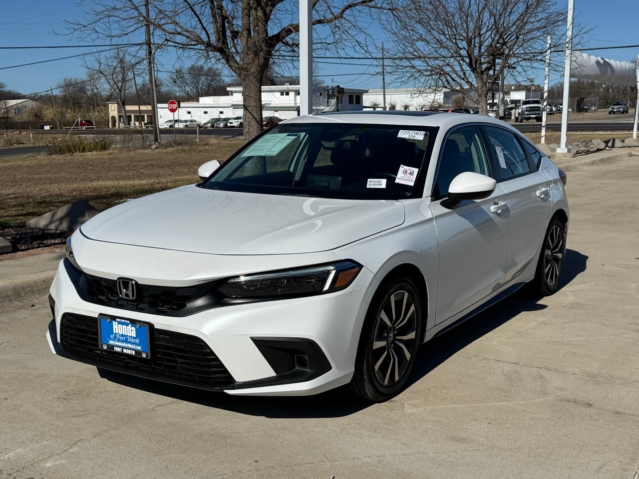 2024 Honda Civic Hatchback EX-L's photo