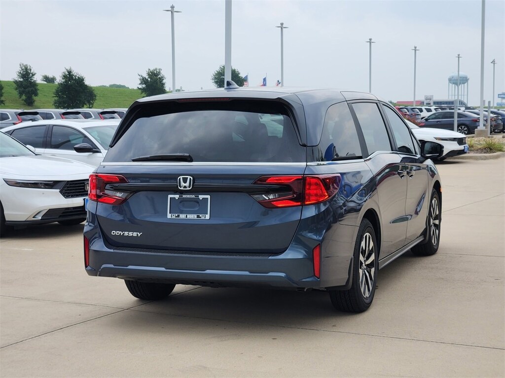 New 2026 Honda Odyssey EX-L Van Passenger