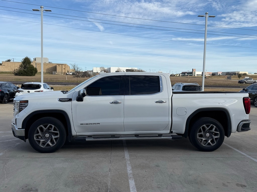 Used 2023 GMC Sierra 1500 SLT Truck Crew Cab