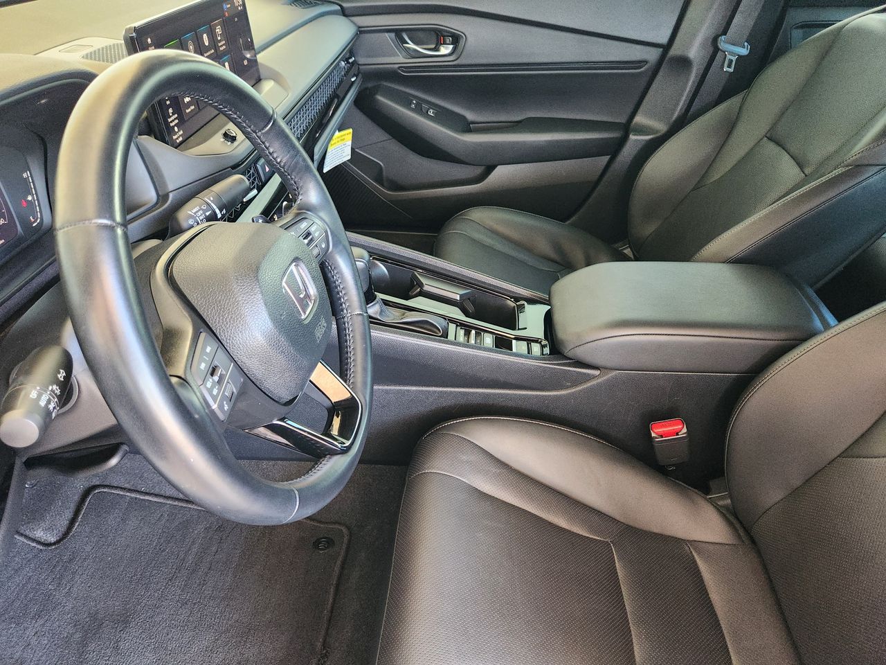 2024 Honda Accord Hybrid EX-L - Photo 12