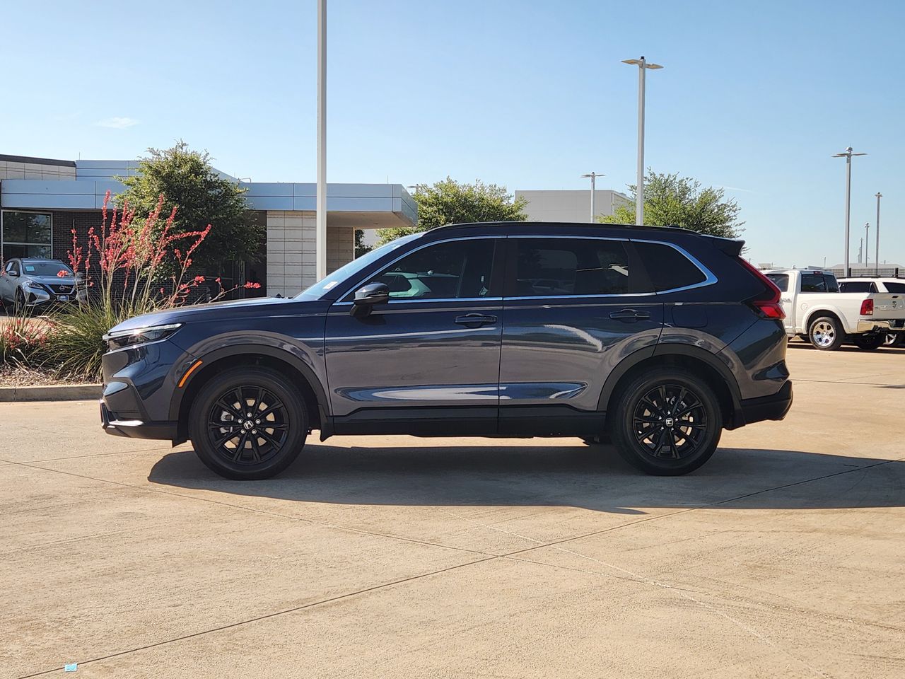 2025 Honda CR-V Sport - Photo 4