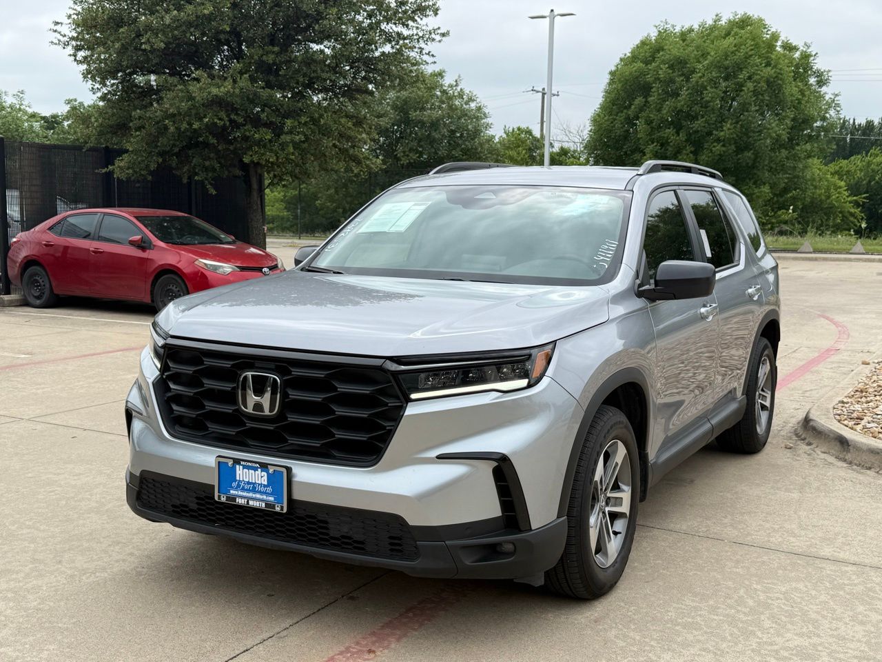 2025 Honda Pilot Sport AWD's photo