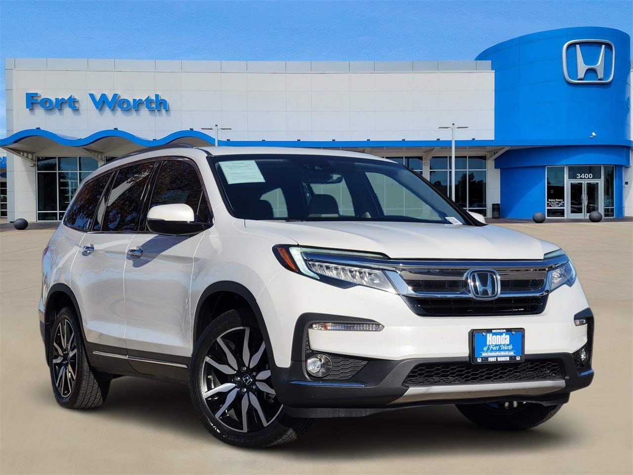 2021 Honda Pilot Elite's photo