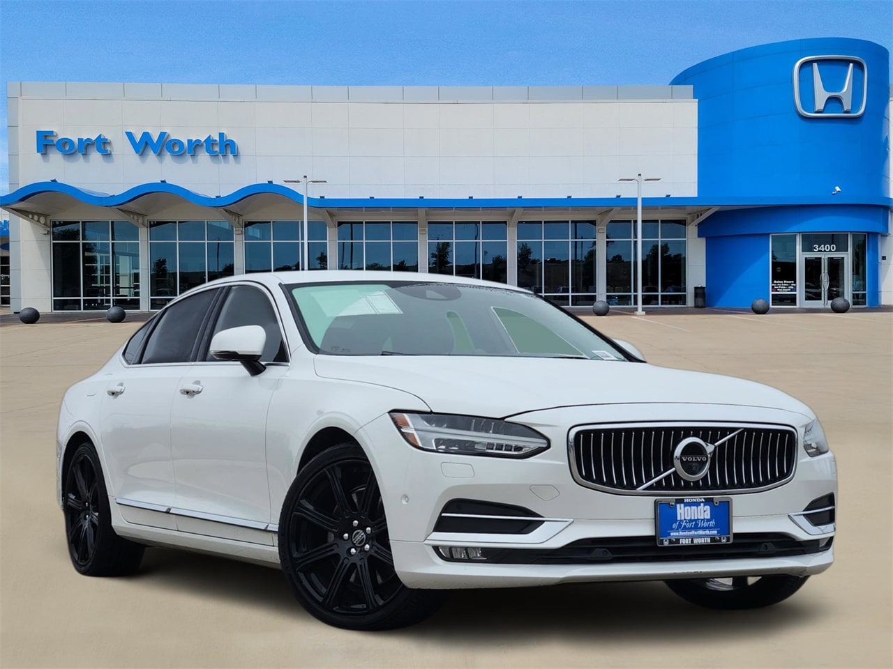 2018 Volvo S90 Inscription's photo