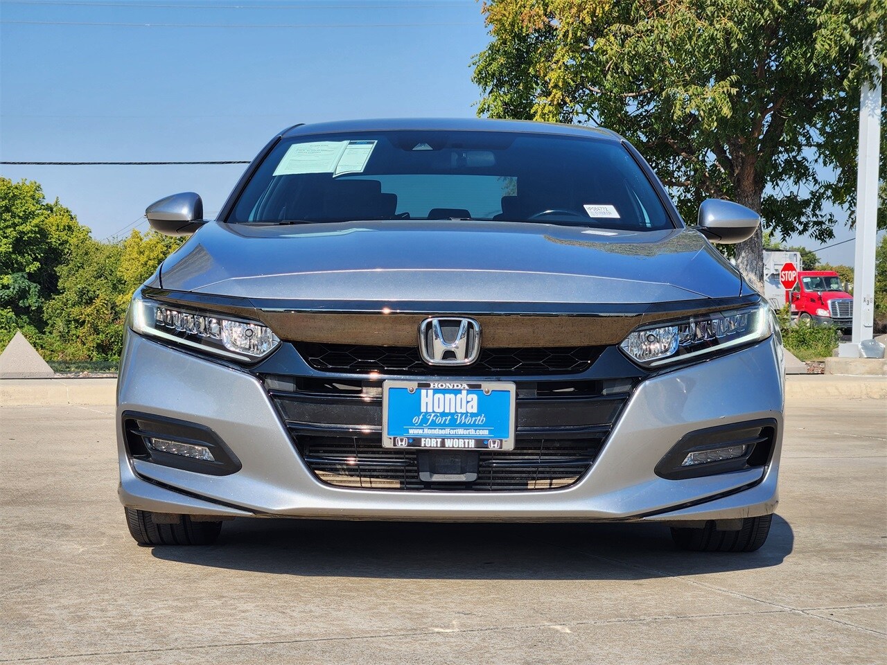 2020 Honda Accord Sport photo 2