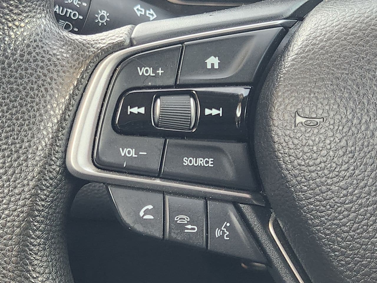 2020 Honda Accord LX - Photo 26