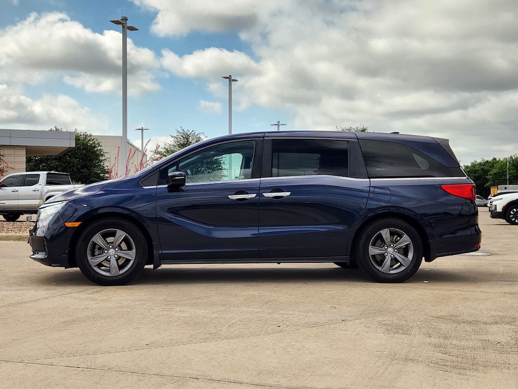 Certified 2022 Honda Odyssey EX Van