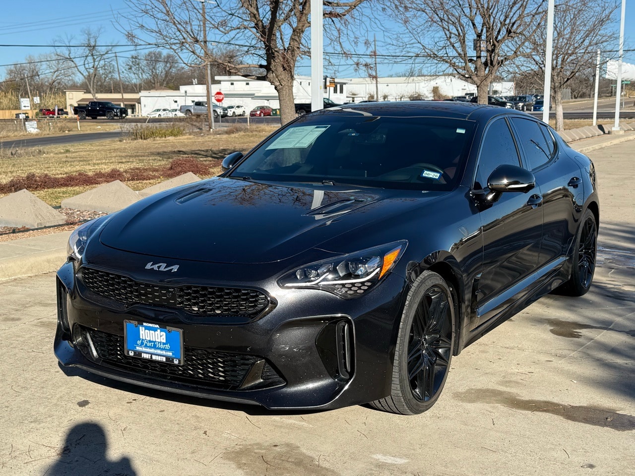 2023 Kia Stinger GT2's photo