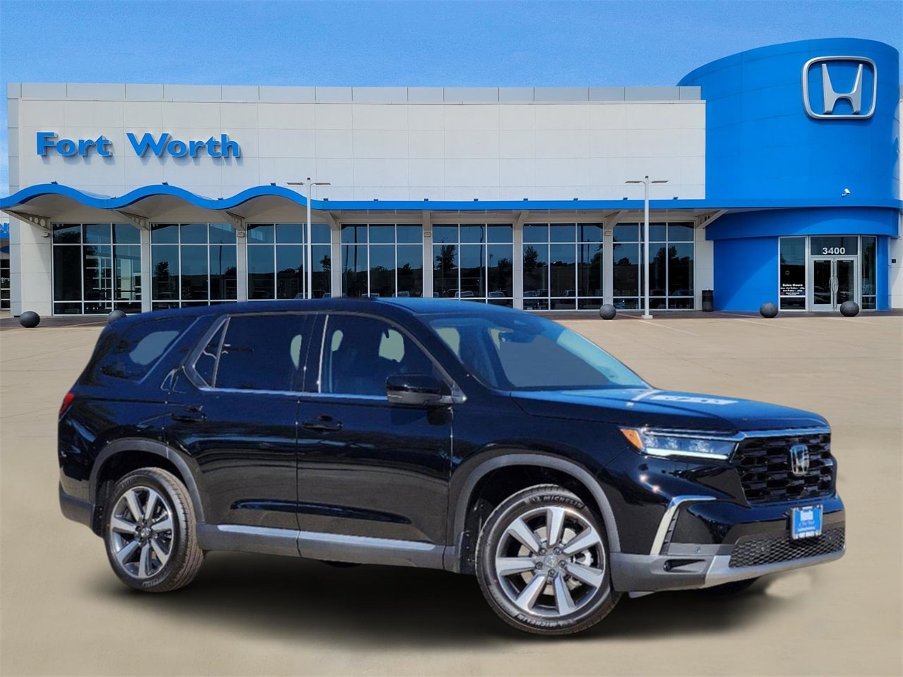 2025 Honda Pilot Touring's photo