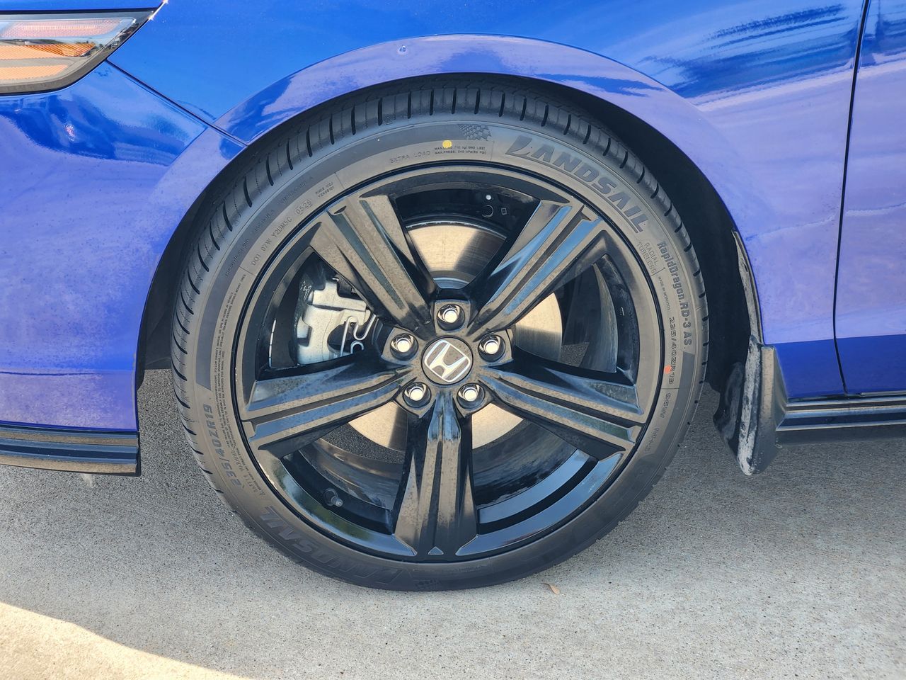 2025 Honda Accord Hybrid Sport-L - Photo 11