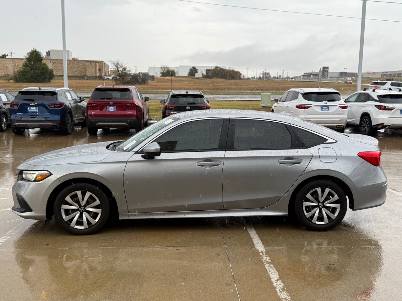 2022 Honda Civic LX photo 2