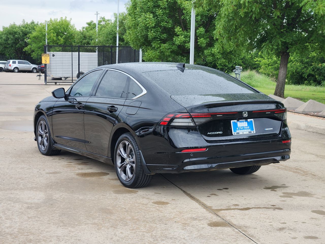 2024 Honda Accord Hybrid EX-L - Photo 7