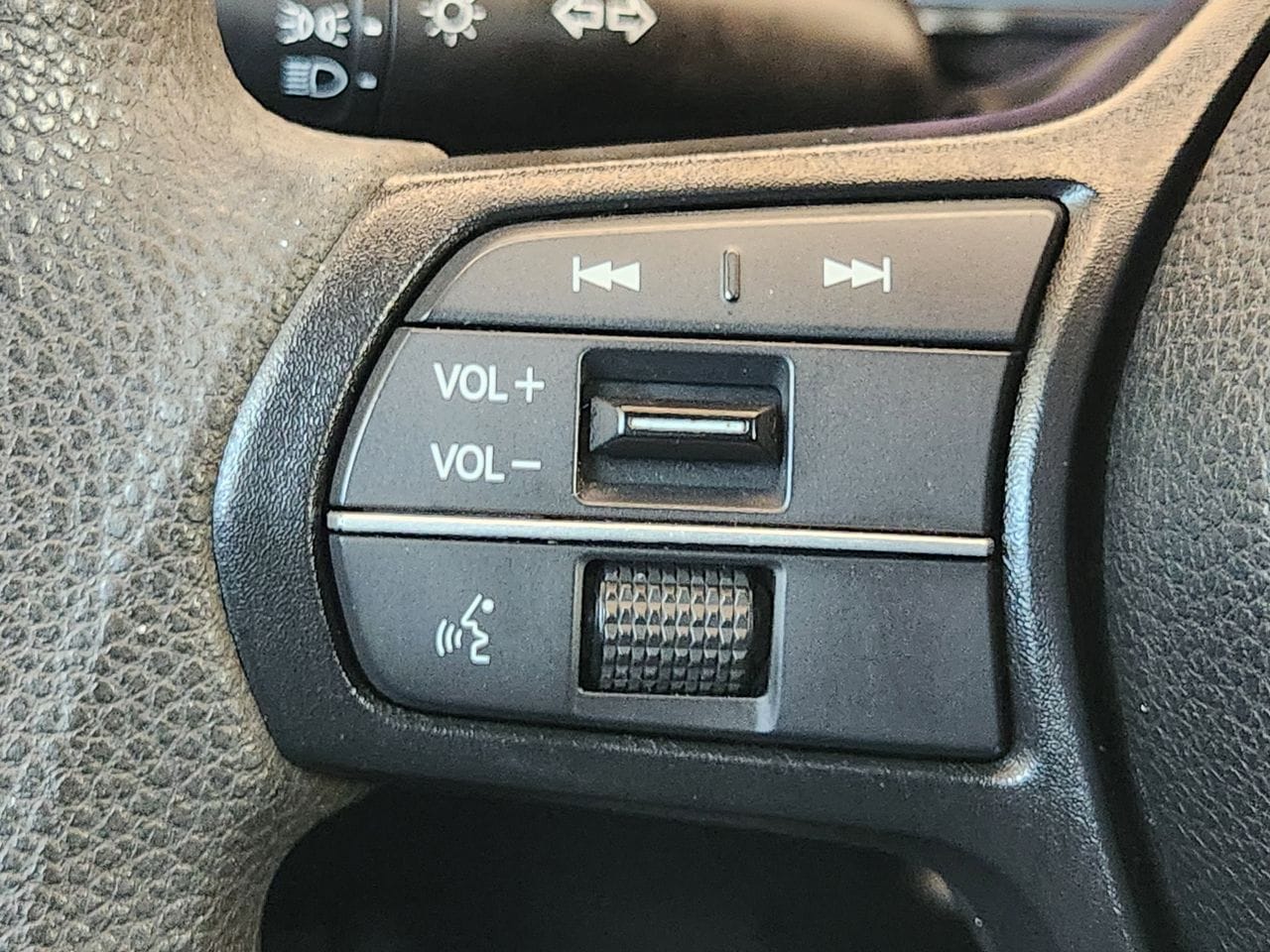 2024 Honda Accord LX - Photo 26