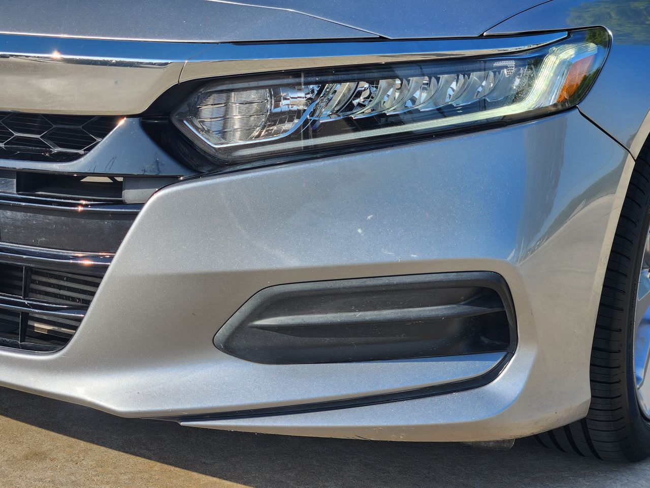 2020 Honda Accord LX - Photo 9