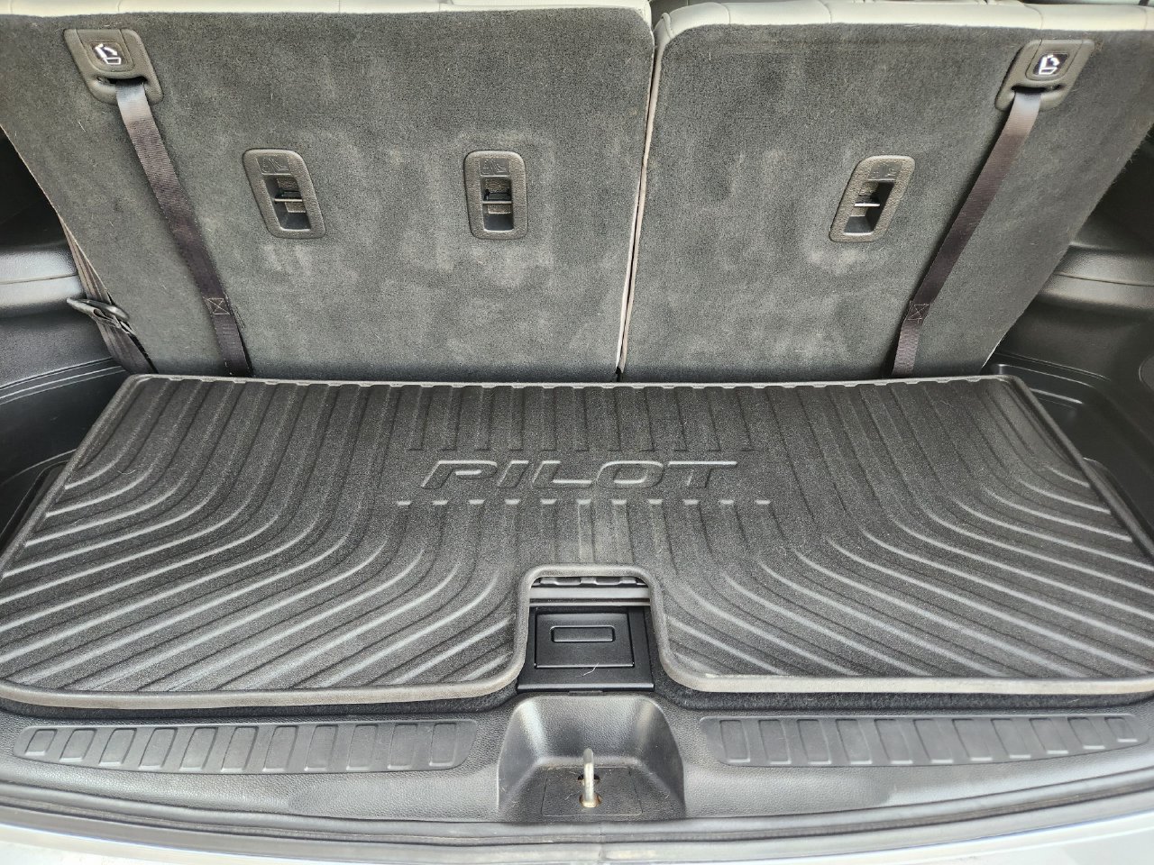 2020 Honda Pilot EX-L - Photo 32