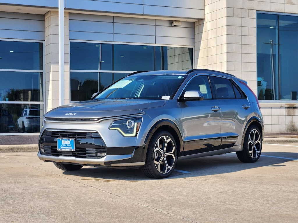 Used 2023 Kia Niro EX Touring SUV