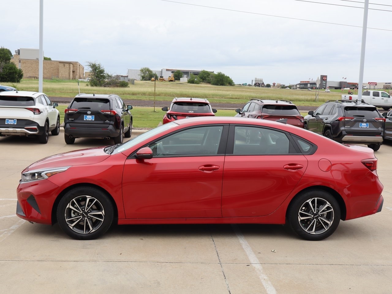 Used 2023 Kia Forte LXS with VIN 3KPF24AD2PE670650 for sale in Fort Worth, TX
