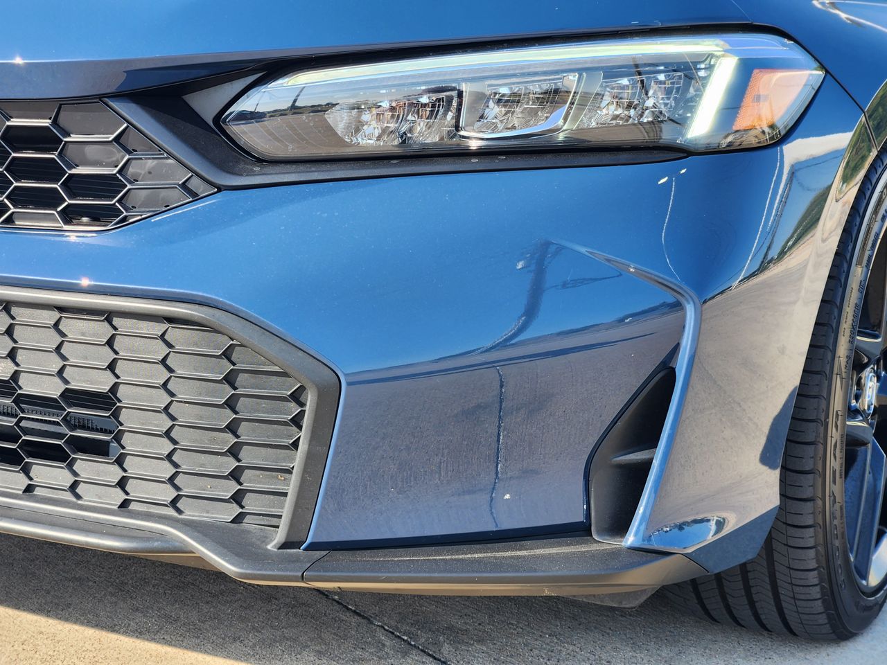 2025 Honda Civic Sport - Photo 9