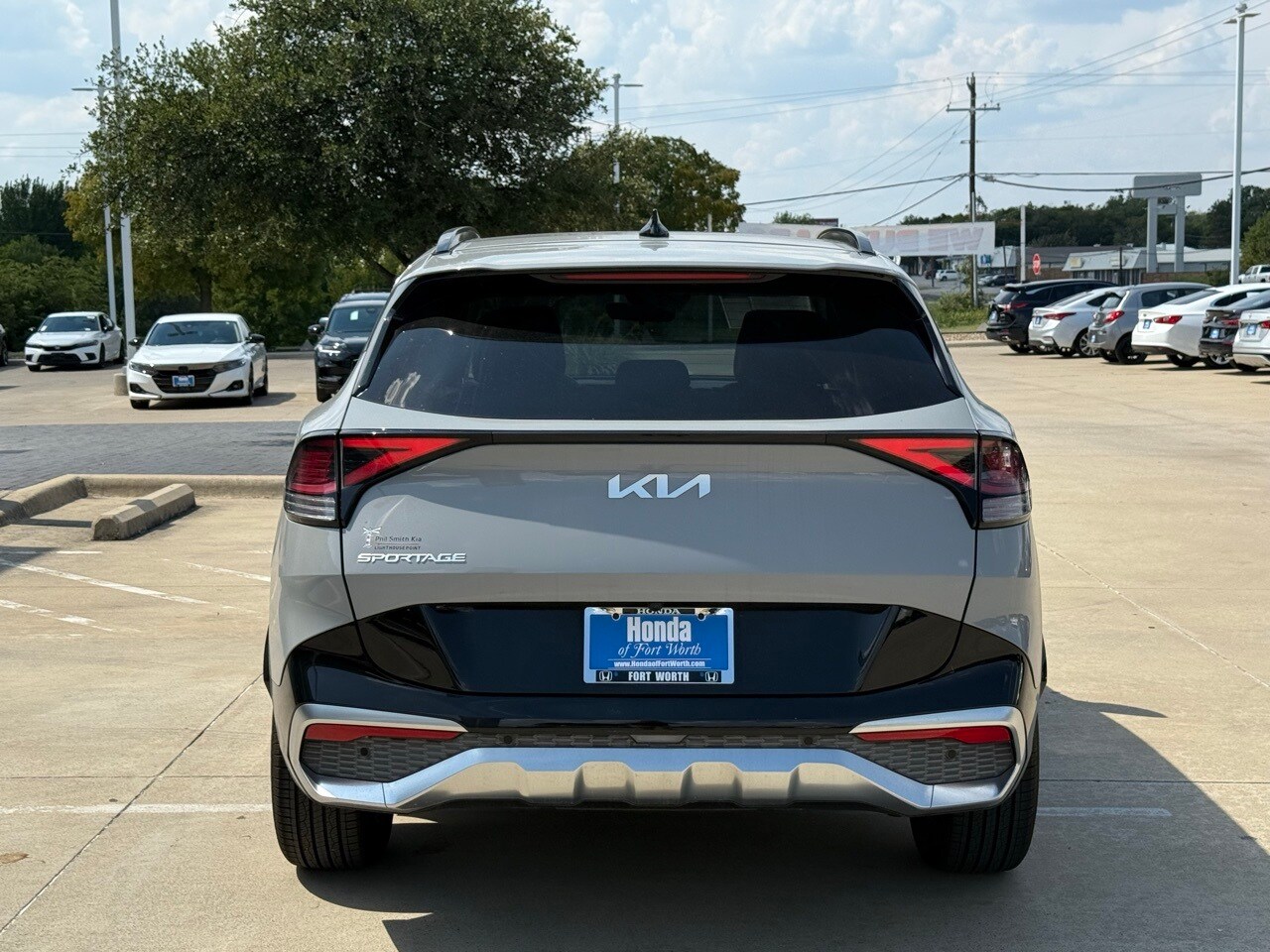 2023 Kia Sportage SX photo 3