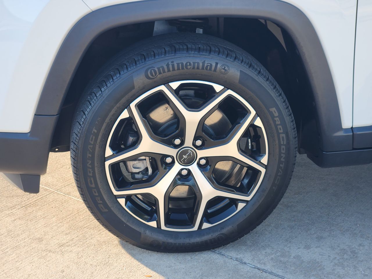 2025 Jeep Compass Limited - Photo 11