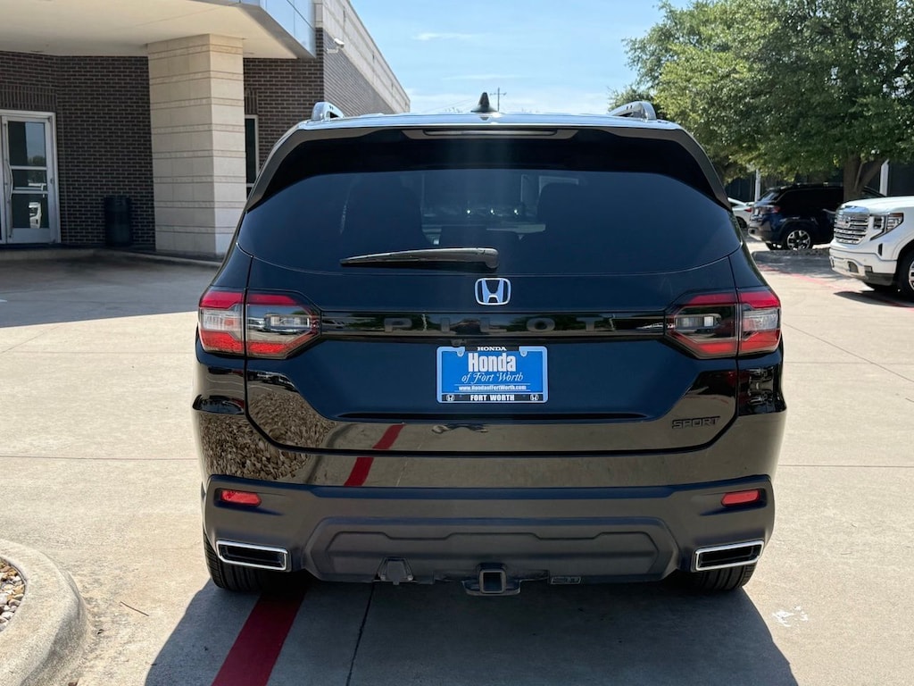 Certified 2025 Honda Pilot Sport SUV