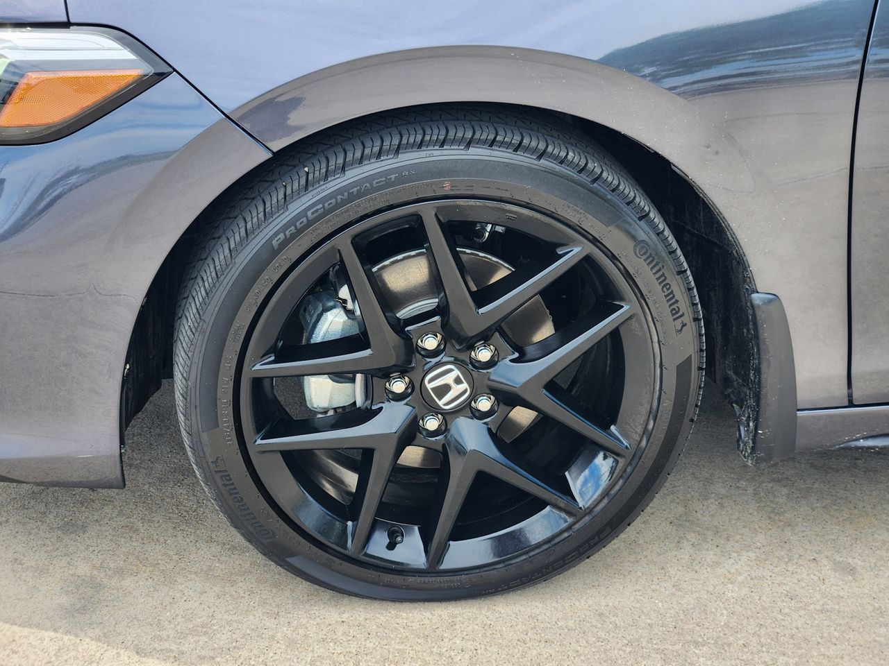 2025 Honda Civic Hatchback Sport - Photo 11