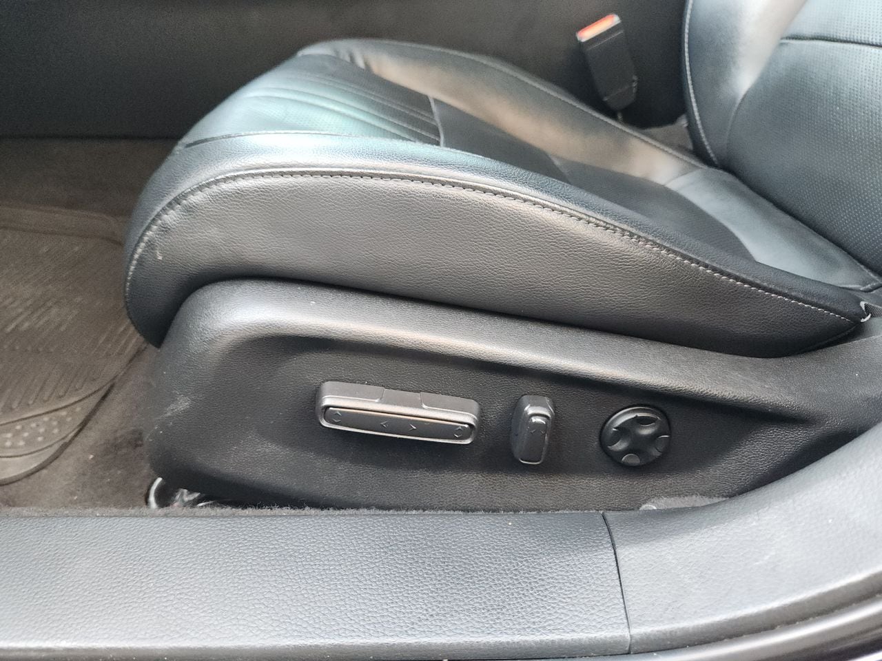 2018 Honda Accord Touring - Photo 23