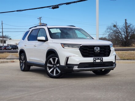 2025 Honda Pilot Touring SUV