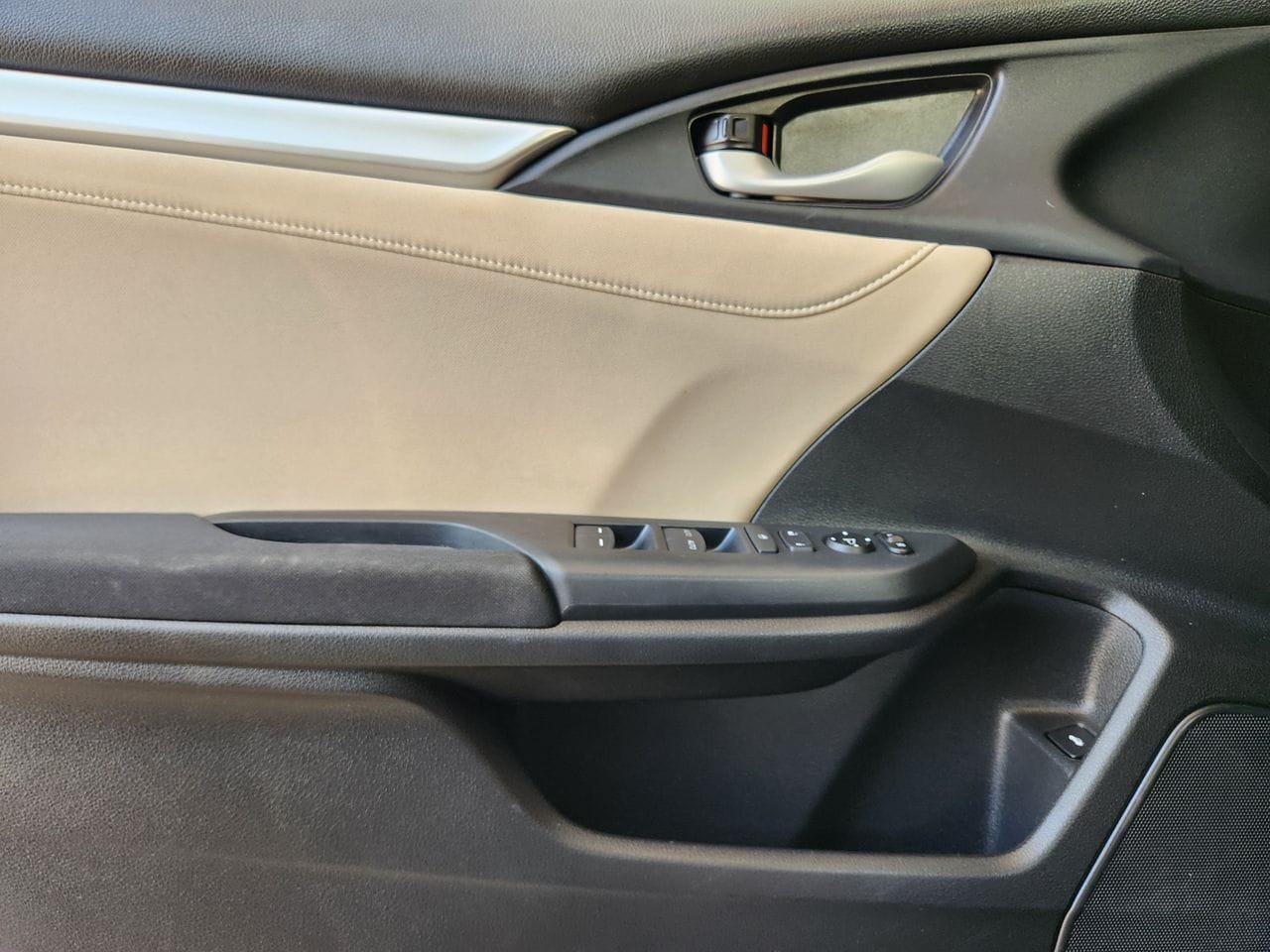 2016 Honda Civic EX - Photo 22