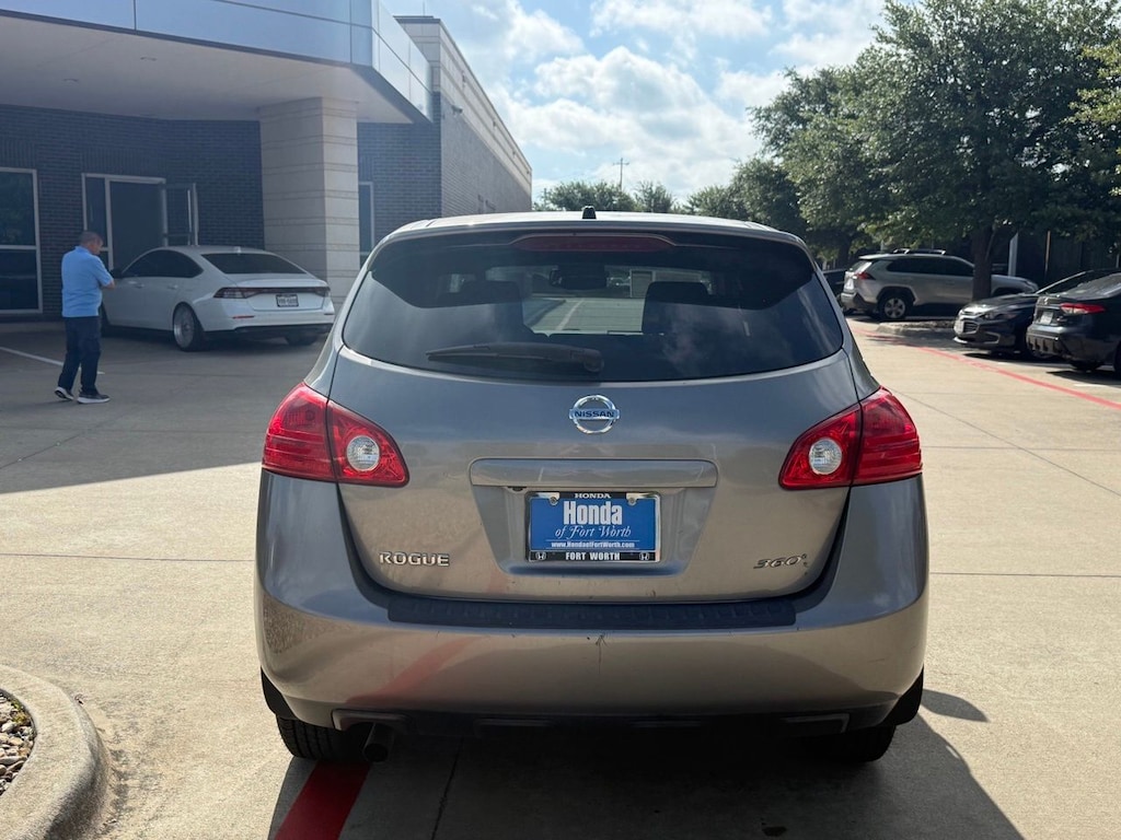 Used 2010 Nissan Rogue S SUV