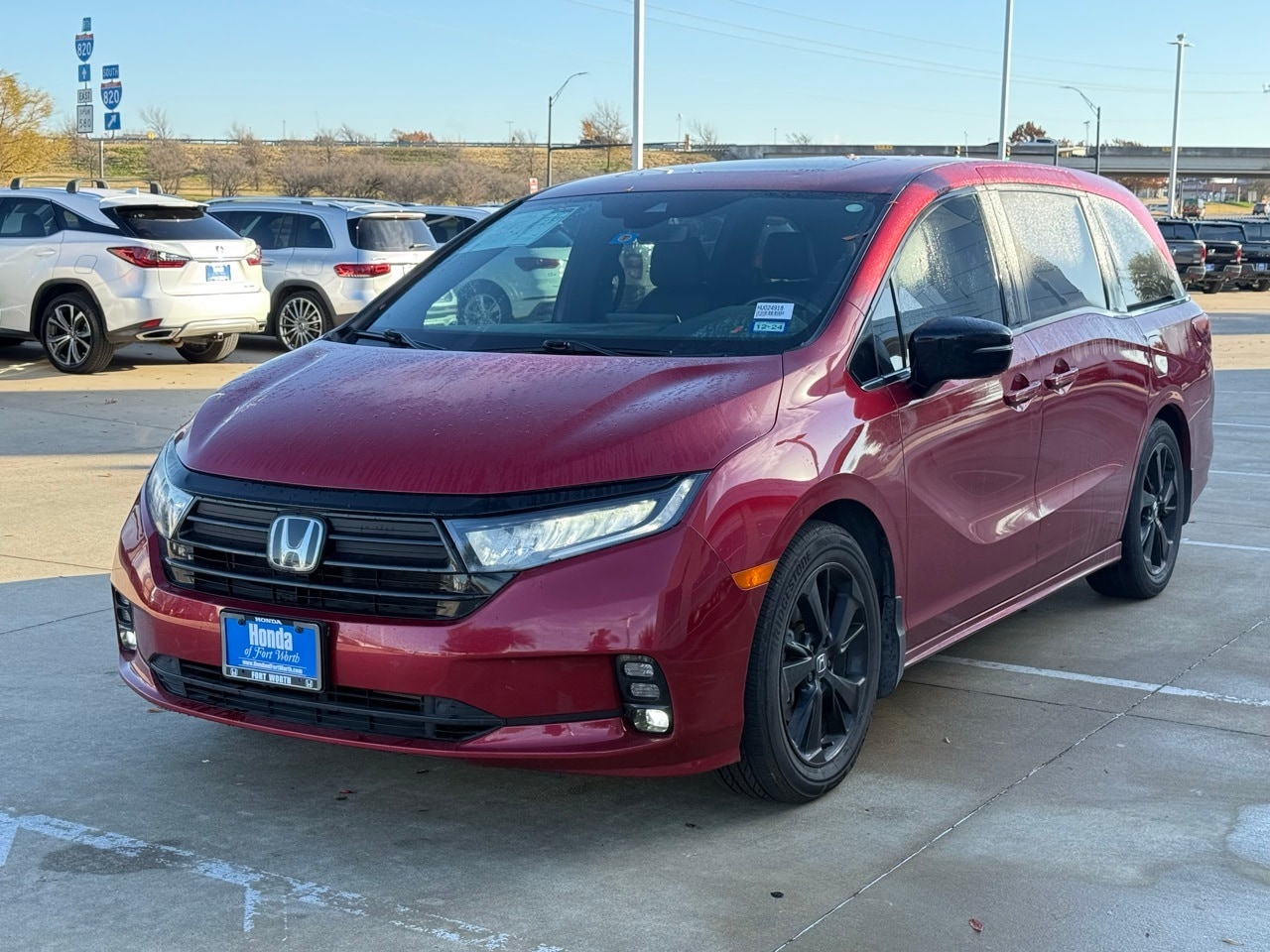2023 Honda Odyssey SPORT's photo