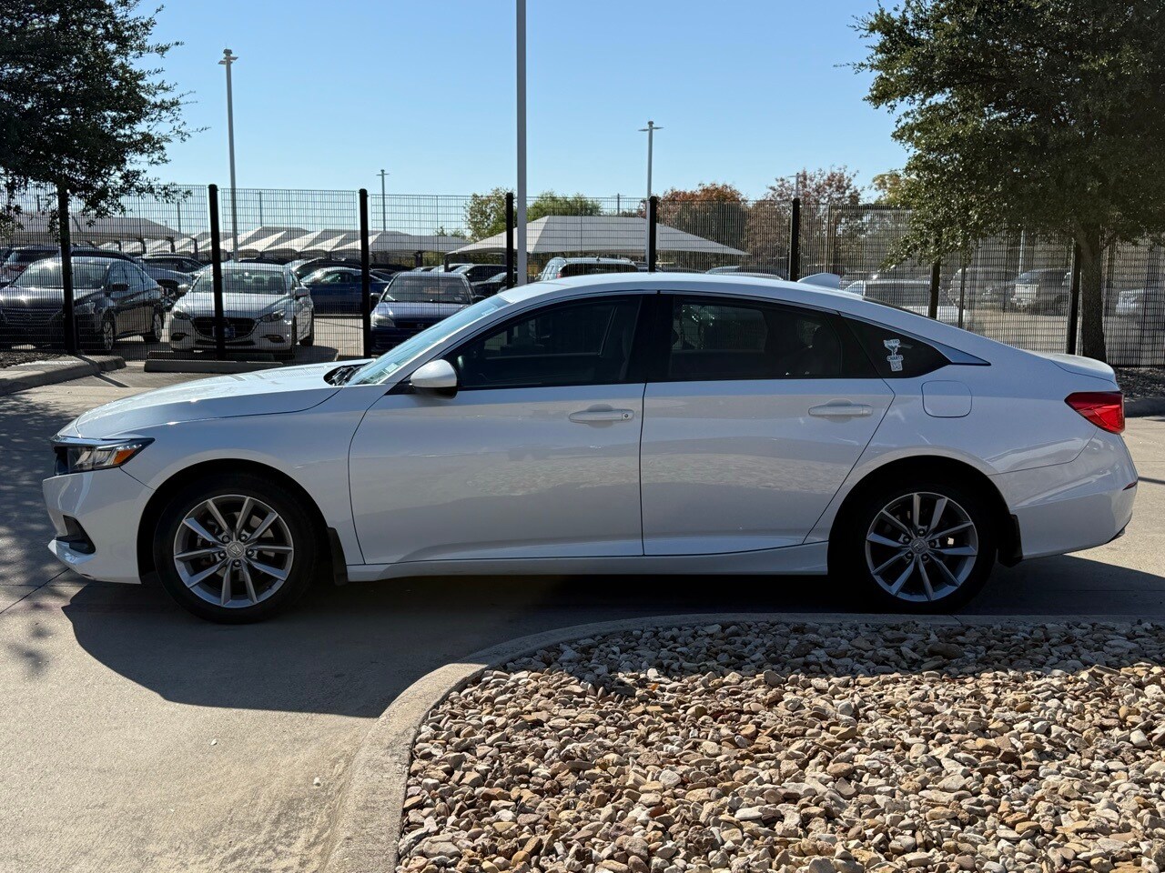 2021 Honda Accord LX photo 2