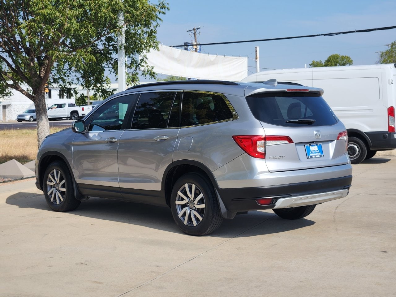 2020 Honda Pilot EX-L - Photo 7