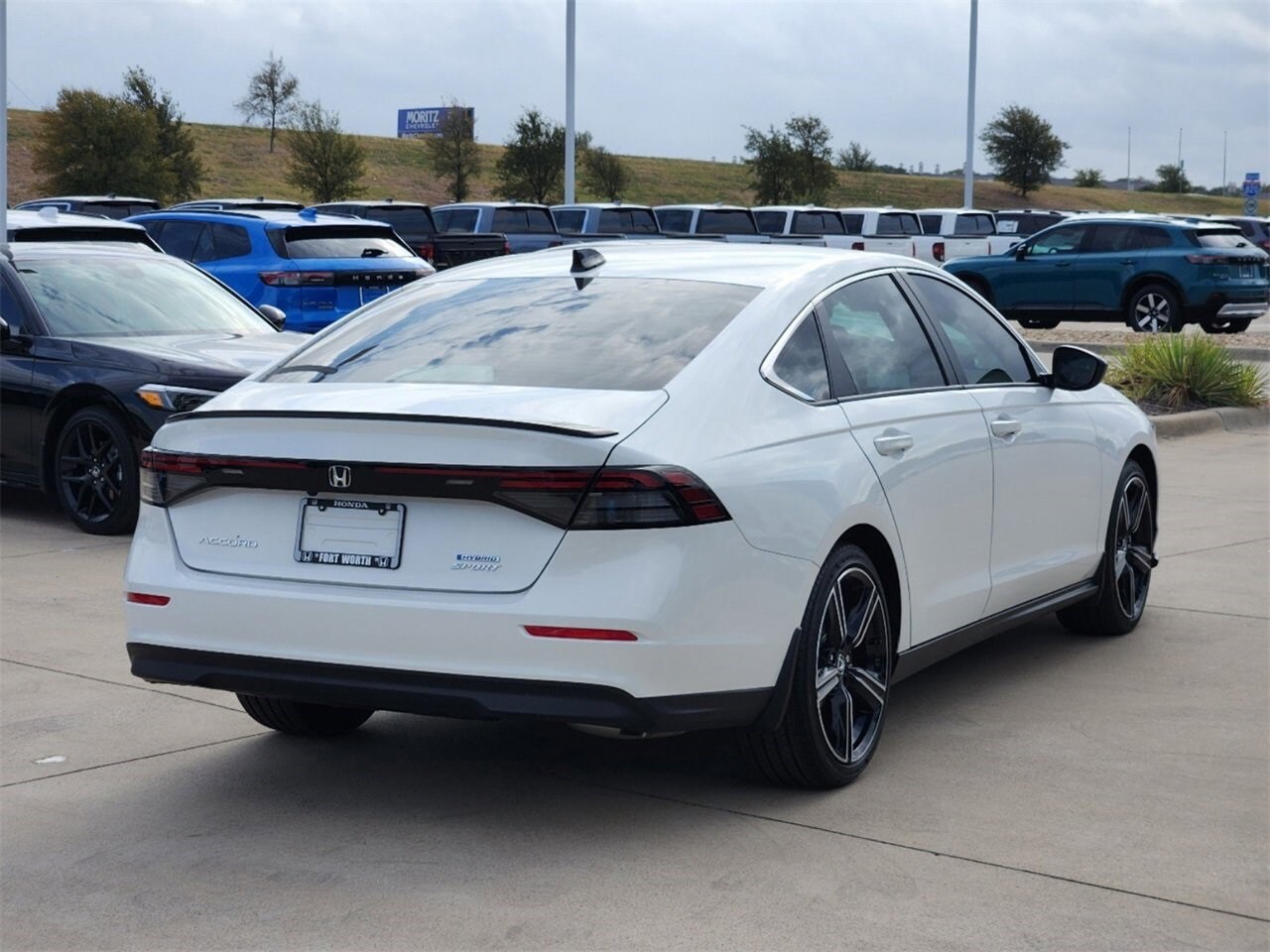2025 Honda Accord Hybrid Sport photo 3